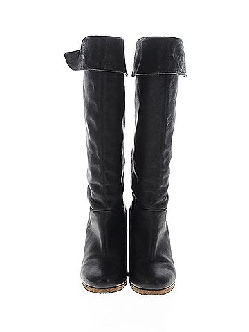 Ugg Australia Ugg Australia Boots (view 2)