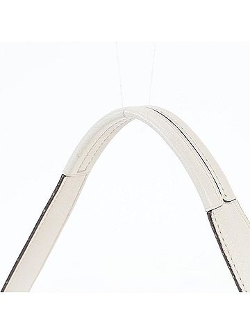 Coach Coach Micro Signature Soho 6808 Leather One-Shoulder Bag Handbag for Women (view 2)