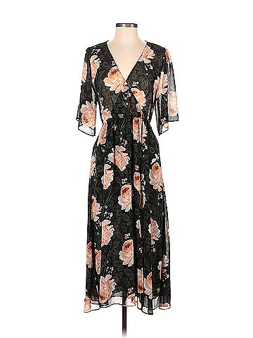 Knot Sisters Knot Sisters Casual Dress (view 1)