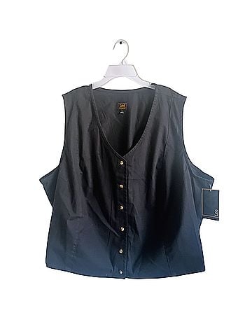 Lee Sleeveless Top (view 1)