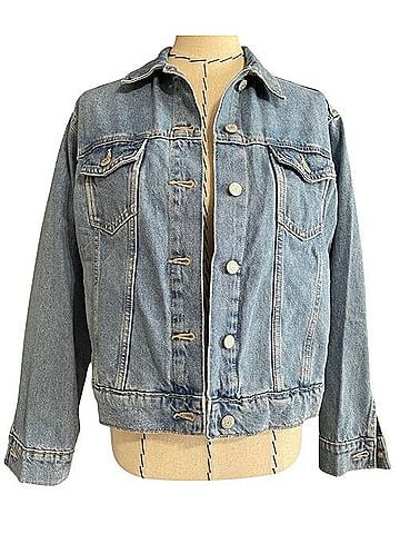 Old Navy Classic Jean Jacket Denim Jacket (view 1)