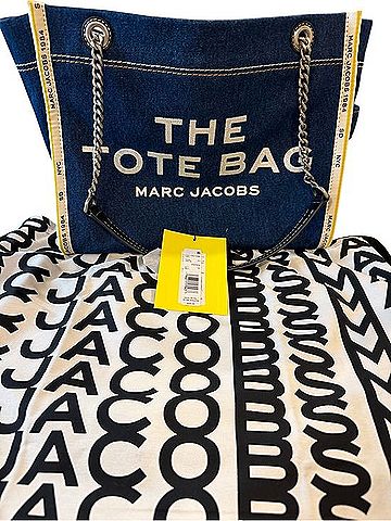Marc Jacobs The Tote Bag Leather Tote (view 1)