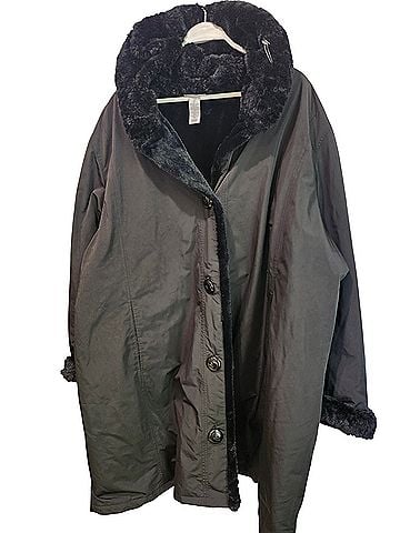 Maggie Barnes for Catherines Coat (view 1)