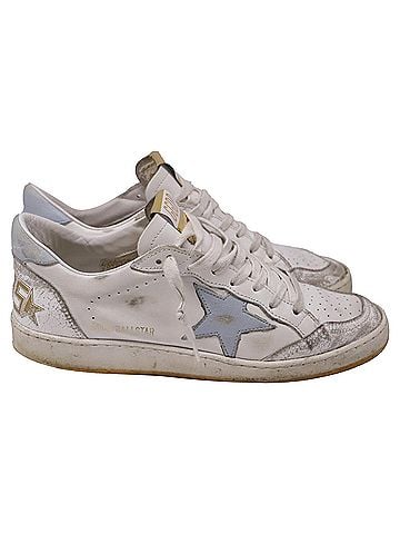 Golden Goose Golden Goose Ball Star Low-Top Sneakers in White Leather (view 1)