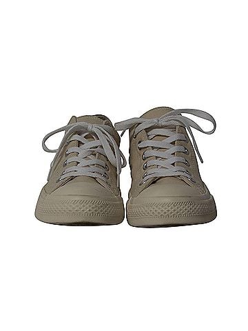 Comme des Garçons Comme Des Garcons Play x Converse Low Top Sneakers in Beige Canvas (view 2)