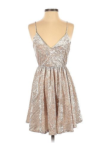 Romeo & Juliet Couture Romeo &amp; Juliet Couture Casual Dress (view 1)
