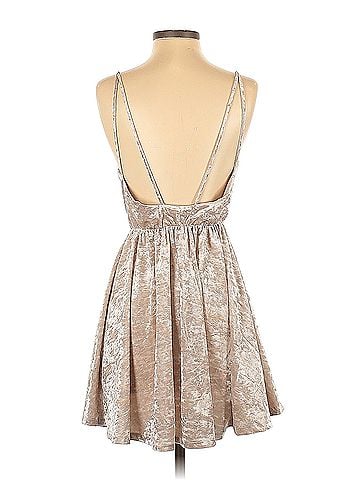 Romeo & Juliet Couture Romeo &amp; Juliet Couture Casual Dress (view 2)