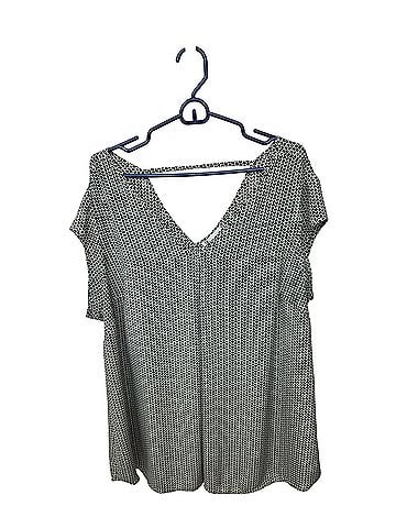 DR2 Short Sleeve Blouse (view 1)