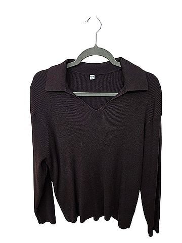 Uniqlo Pullover Sweater (view 1)