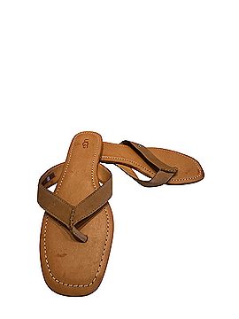 Ugg Flip Flops (view 1)
