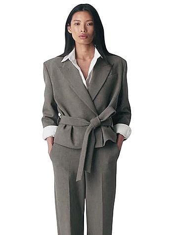 Aritzia Blazer (view 1)