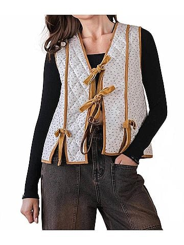 Very J Front Contrast Binding Quilted Woven Vest in Cream (view 2)