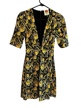 FARM Rio Banana Print Plunge Mini Dress Casual Dress (view 2)