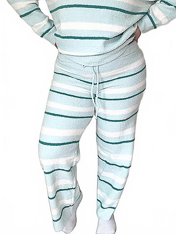 Le Lis Sunday Morning Wide-Leg Sweater Pants in Mint (view 2)