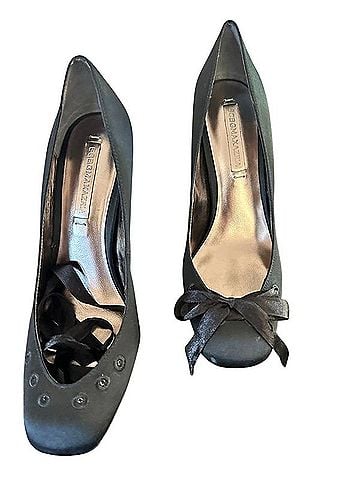 BCBGMAXAZRIA Azria Heels (view 1)
