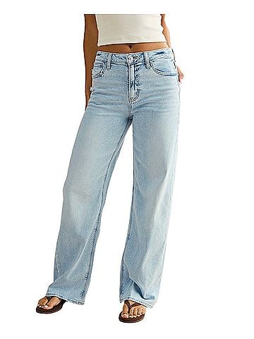 American Eagle Shoes Super High-Waisted Baggy Wide-Leg Jean Jeans (view 1)