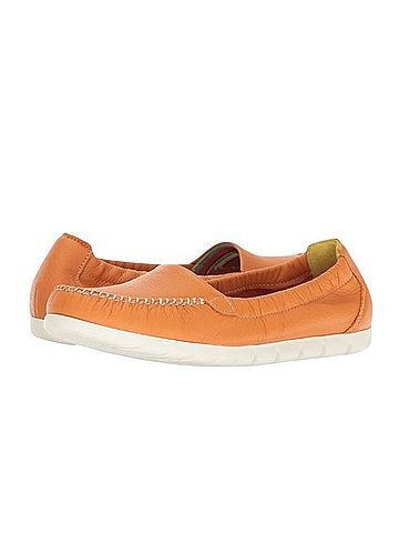 SAS Sunny Flats (view 1)