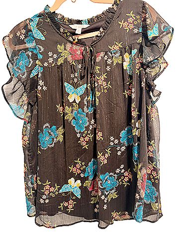 Lauren Conrad Blouse (view 1)