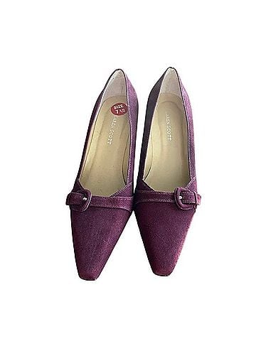 Karen Scott Heels (view 2)