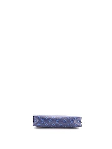 Louis Vuitton Pochette Voyage Monogram Taigarama MM (view 2)