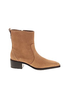 Larroudé Larroudé Ankle Boots (view 1)
