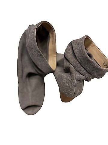 Chinese Laundry Heels (view 2)