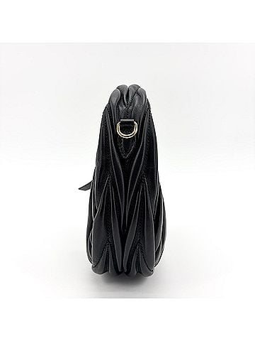 Miu Miu Wander Hobo Matelasse Leather Black Leather Shoulder Bag Bag (view 2)