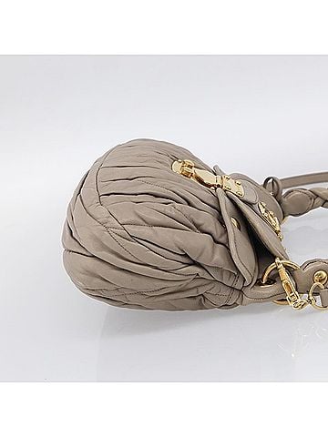 Miu Miu Coffer Hobo Matelasse Leather Beige Leather Handbag (view 2)