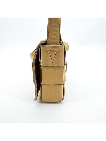 Bottega Veneta Cassette Maxi Intrecciato Leather Beige Leather Crossbody Bag Bag (view 2)