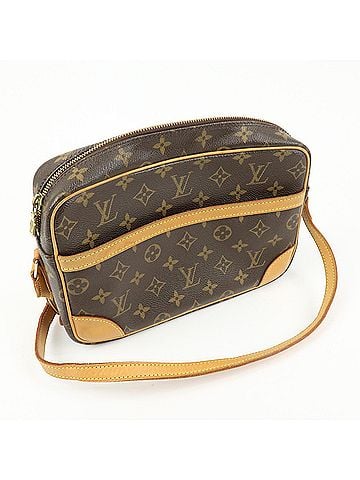Louis Vuitton Trocadero Monogram Canvas Brown Canvas Handbag (view 2)