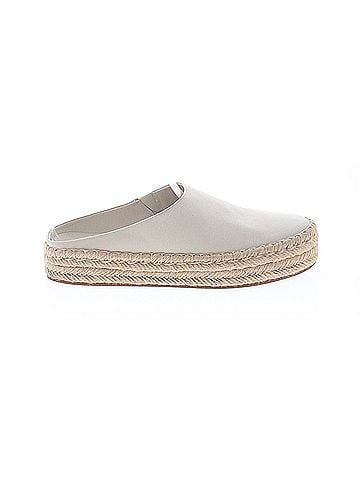 Vince. Vince. Sandals (view 1)