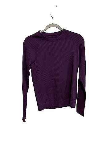 Lululemon Athletica Long Sleeve Top (view 1)