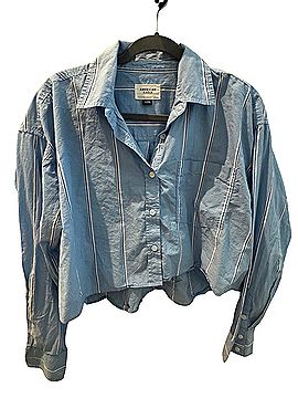 American Eagle Outfitters Button-Down Shirt (view 1)