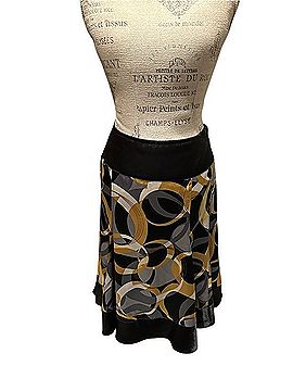 Allison Taylor Geometric Circle Print A-Line Sateen Skirt Casual Skirt (view 1)