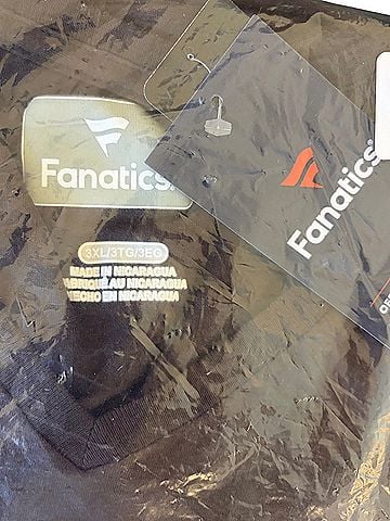 Fanatics Short Sleeve T-Shirt (view 2)