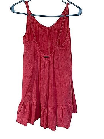 Billabong Coral Pink Textured Ruffle-Hem Tank Tank Top (view 2)