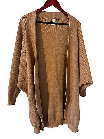 Akemi + Kin Ribbed Cocoon Cardigan Cardigan (view 2)