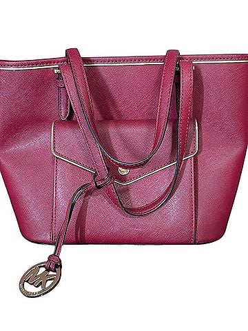 Michael Kors Jet Set Snap Pocket Tote Leather Shoulder Bag (view 1)