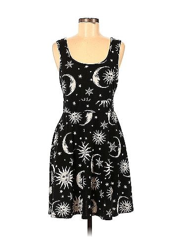 Hot Topic Hot Topic Casual Dress (view 1)