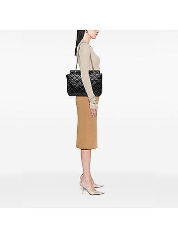 Chanel Quilted Aged Calfskin Reissue 2.55 Tote (view 2)