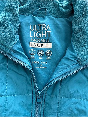 Love Tree Ultra Light Packable Quilted Jacket Jacket (view 2)