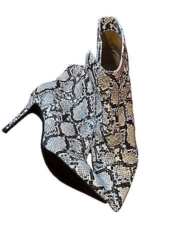 Thalia Sodi Ankle Boots (view 1)