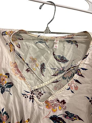 Xhilaration Short Sleeve Blouse (view 2)