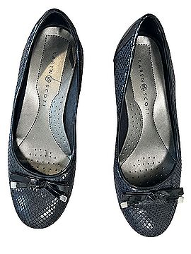 Karen Scott Wedges (view 1)