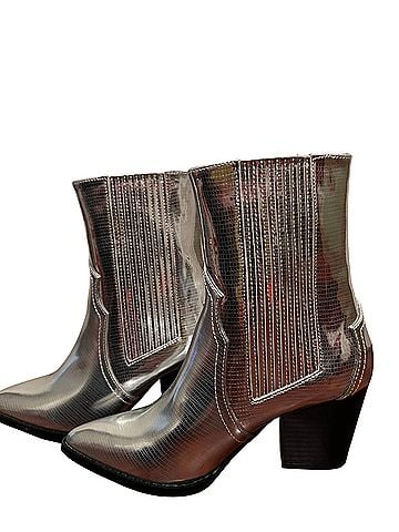 Akira Boots (view 1)