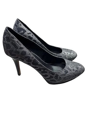 Donald J Pliner Elli Heels (view 2)
