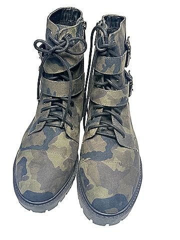 Jessica Simpson Boots (view 1)