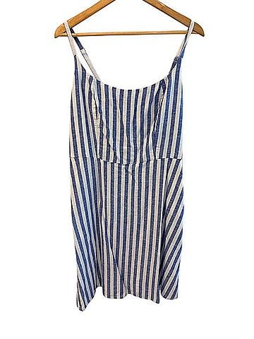 Old Navy Casual Dress (view 1)