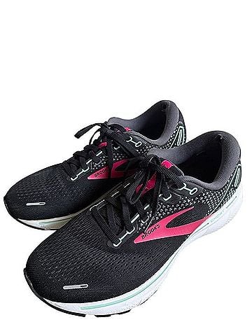 Brooks Ghost 14 Sneakers (view 1)