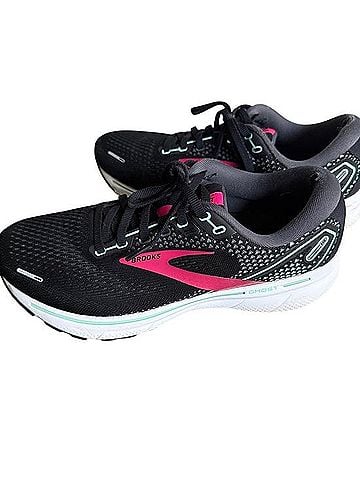 Brooks Ghost 14 Sneakers (view 2)